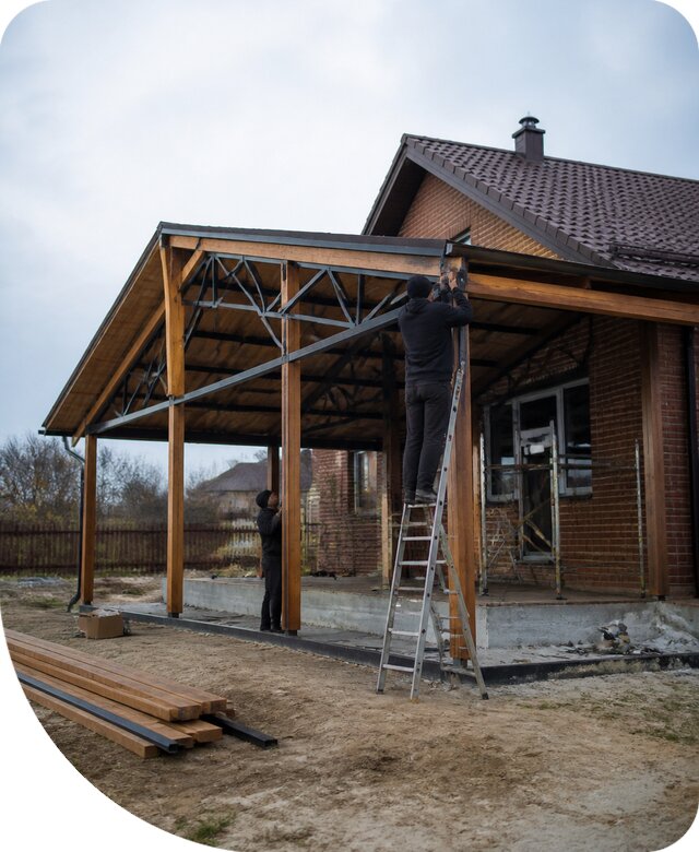 Пристройка навеса к дому и участку в Кирове под ключ